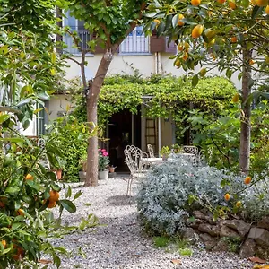 Couette-café Secret Garden, Florence